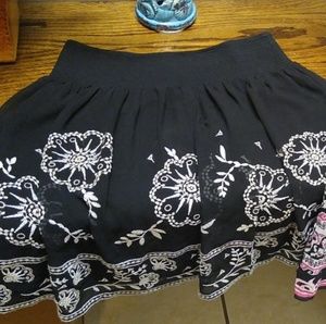 White House Black Market Skirt